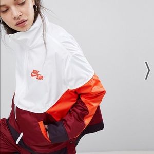 Nike Womens Colorblock Woven Popper Track Jacket
